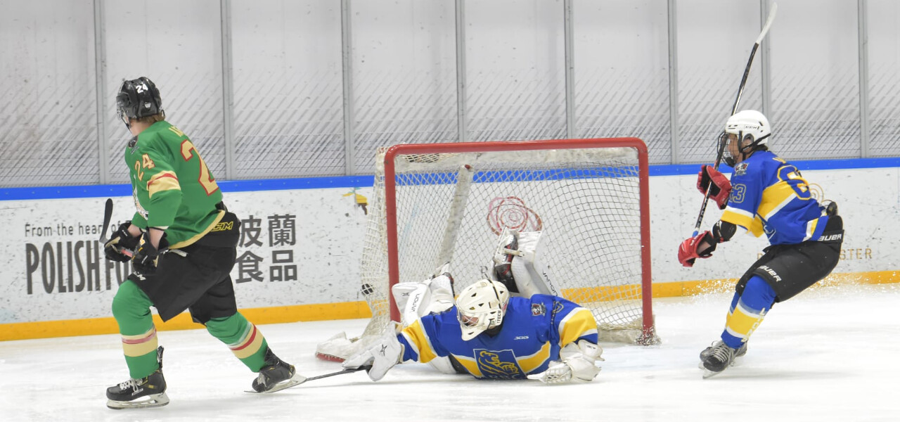 Aces knock off 1st place Lions for early Xmas gift!